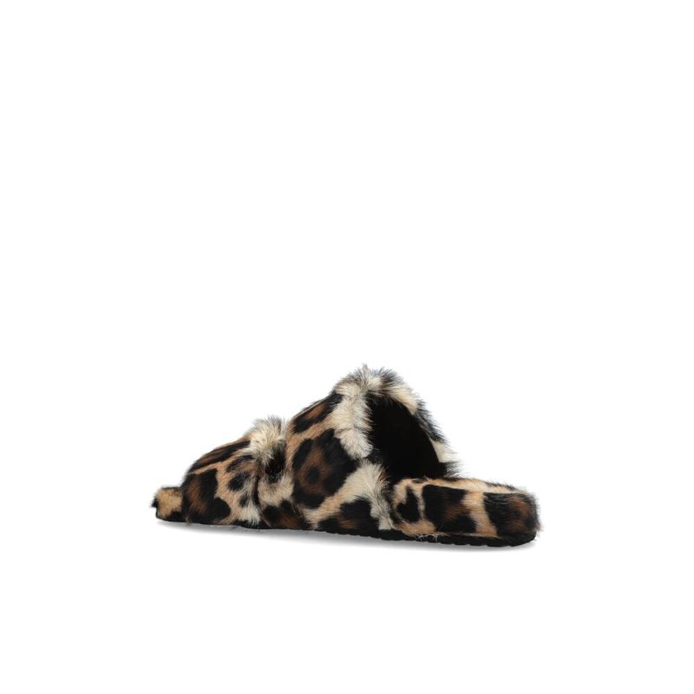 ‘Leo’ slides - Picture 4 of 5